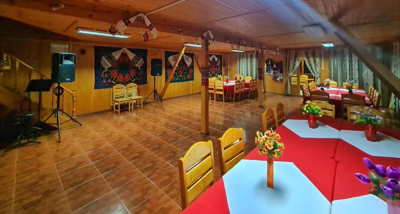 Hotel Pensiunea Sanziana à Oradea Extérieur photo